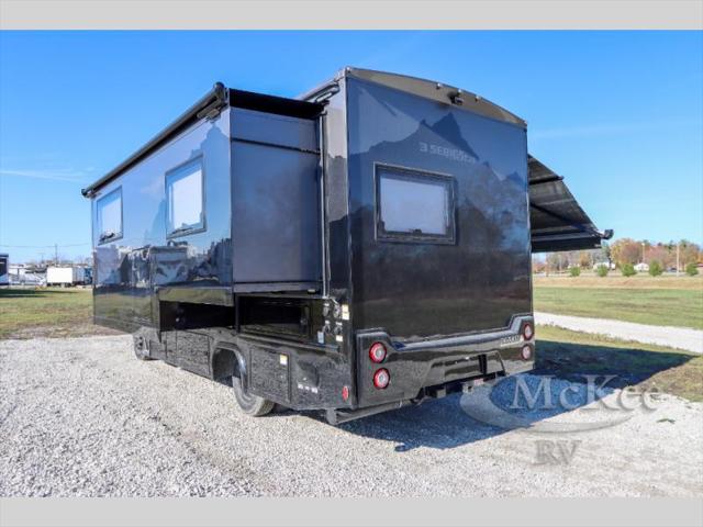 2025 Mercedes-Benz Sprinter 3500XD Chassis Standard Roof 4-Cyl Diesel HO