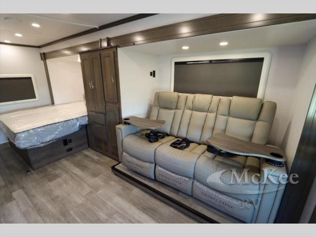2025 Mercedes-Benz Sprinter 3500XD Chassis Standard Roof 4-Cyl Diesel HO