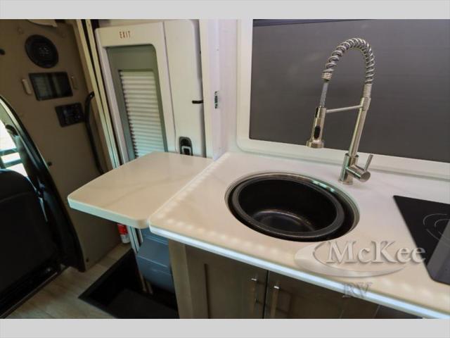 2025 Mercedes-Benz Sprinter 3500XD Chassis Standard Roof 4-Cyl Diesel HO