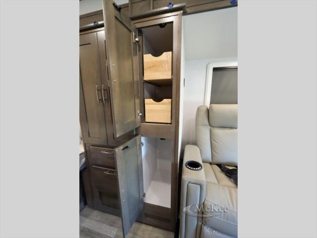 2025 Mercedes-Benz Sprinter 3500XD Chassis Standard Roof 4-Cyl Diesel HO