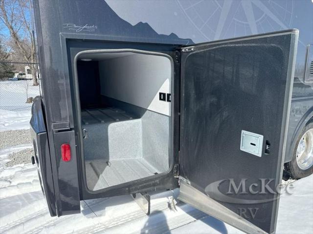2025 Ram 5500 Tradesman/SLT