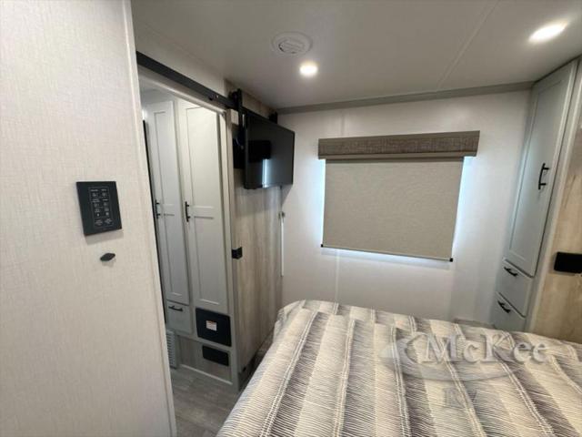 2025 Ram 5500 Tradesman/SLT