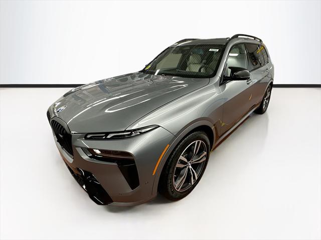 2025 BMW X7