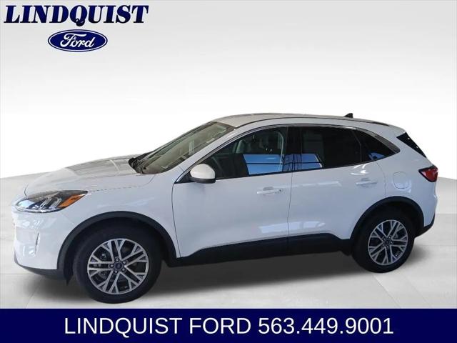 2022 Ford Escape SEL Hybrid for sale in Bettendorf, IA