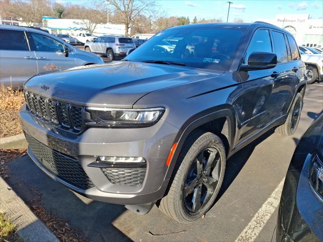 2025 Jeep Grand Cherokee GRAND CHEROKEE LIMITED 4X4