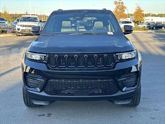 2025 Jeep Grand Cherokee GRAND CHEROKEE ALTITUDE X 4X4