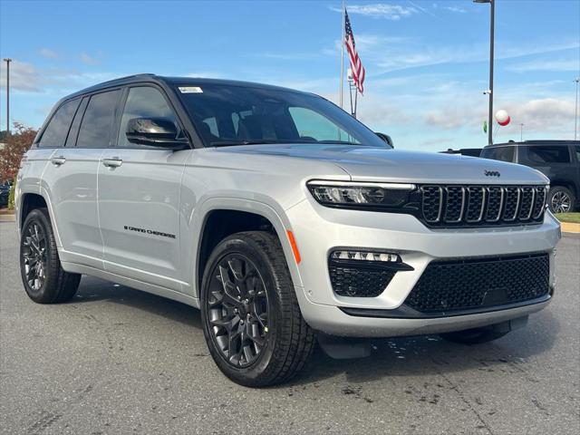 2025 Jeep Grand Cherokee GRAND CHEROKEE SUMMIT RESERVE 4X4