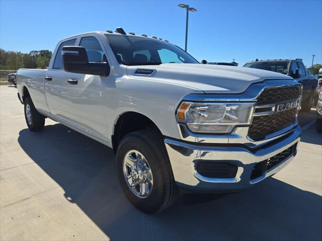 2024 RAM Ram 2500 RAM 2500 TRADESMAN CREW CAB 4X4 8 BOX