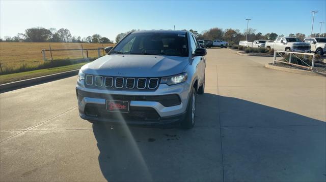 2025 Jeep Compass COMPASS SPORT 4X4