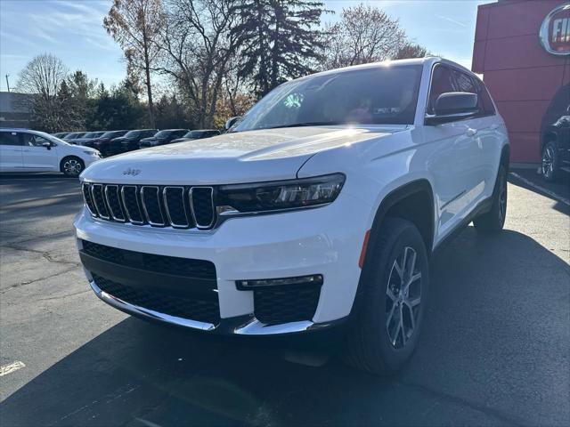 2025 Jeep Grand Cherokee GRAND CHEROKEE L LIMITED 4X4