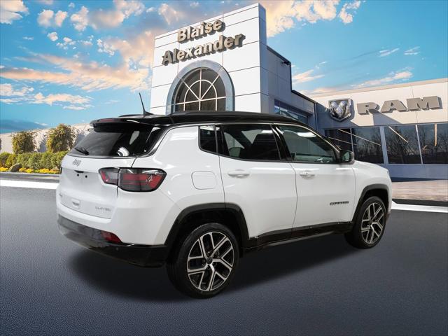 2025 Jeep Compass COMPASS LIMITED 4X4