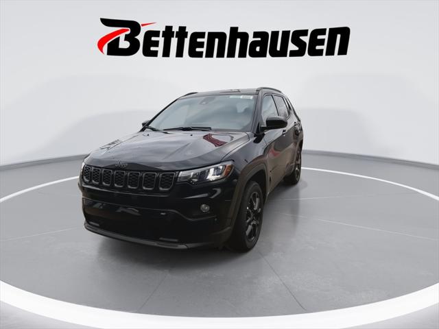 2025 Jeep Compass COMPASS LATITUDE 4X4