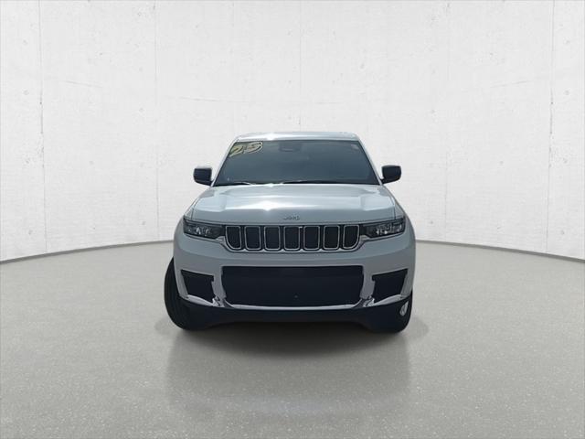 2025 Jeep Grand Cherokee GRAND CHEROKEE L LAREDO 4X4