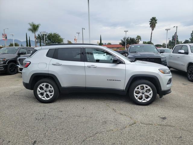 2025 Jeep Compass COMPASS LATITUDE 4X4 2025 Jeep Compass COMPASS LATITUDE 4X4