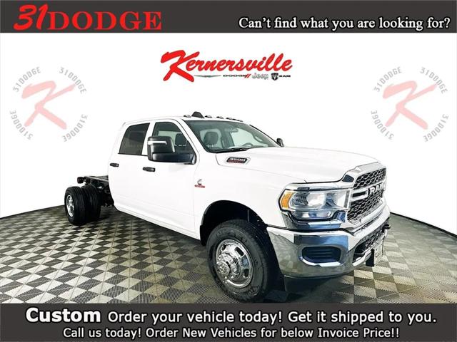 2024 RAM Ram 3500 Chassis Cab RAM 3500 TRADESMAN CREW CAB CHASSIS 4X4 60 CA