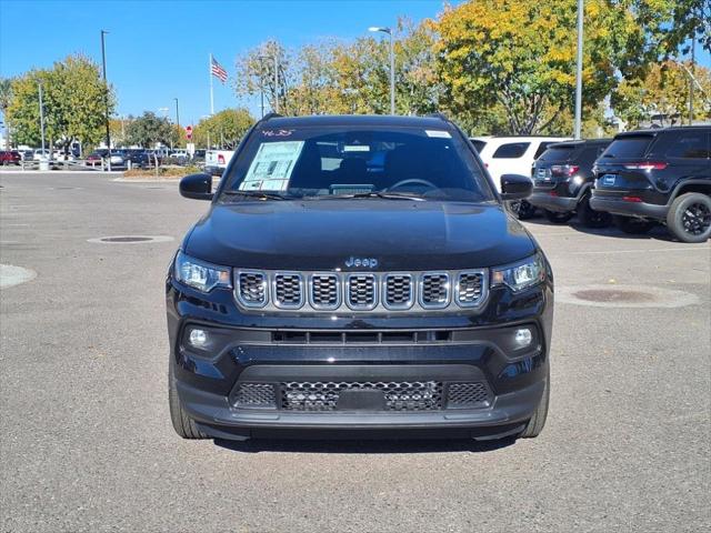 2025 Jeep Compass COMPASS LATITUDE 4X4