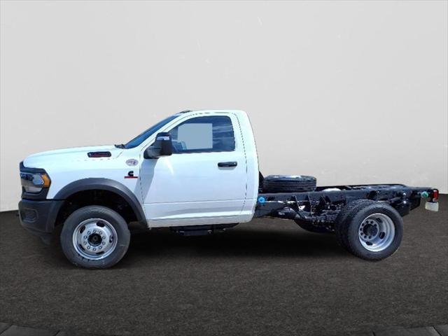2024 RAM Ram 4500 Chassis Cab RAM 4500 TRADESMAN CHASSIS REGULAR CAB 4X4 60 CA