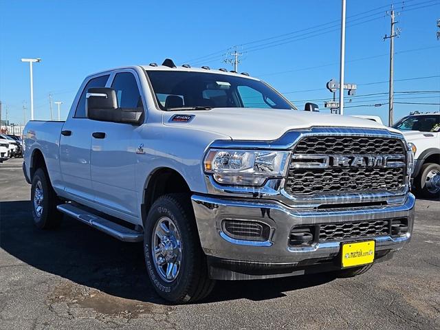 2024 RAM Ram 3500 RAM 3500 TRADESMAN CREW CAB 4X4 64 BOX