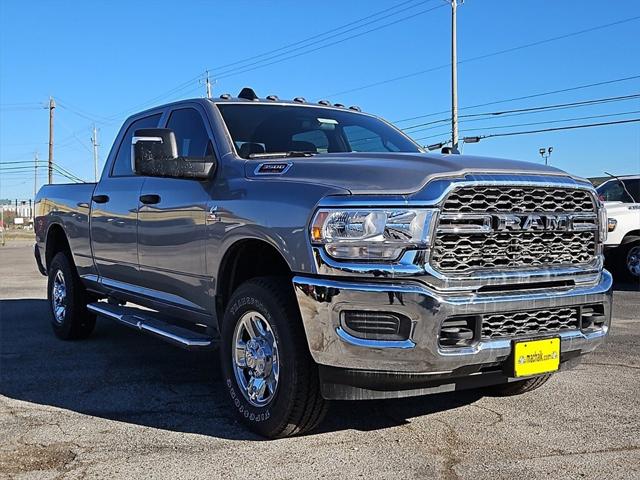 2024 RAM Ram 3500 RAM 3500 TRADESMAN CREW CAB 4X4 64 BOX