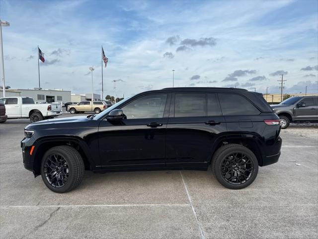 2025 Jeep Grand Cherokee GRAND CHEROKEE SUMMIT 4X4