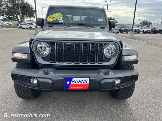 2025 Jeep Gladiator GLADIATOR NIGHTHAWK 4X4