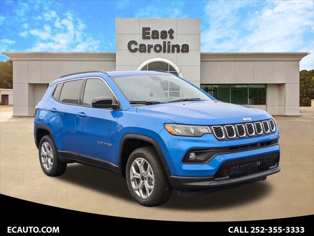 2025 Jeep Compass COMPASS LATITUDE 4X4