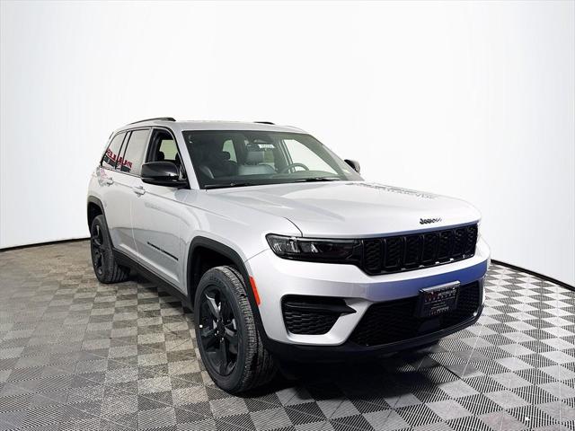 2025 Jeep Grand Cherokee GRAND CHEROKEE ALTITUDE X 4X4