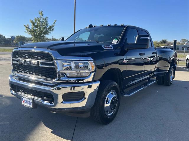 2024 RAM Ram 3500 RAM 3500 TRADESMAN CREW CAB 4X4 8 BOX