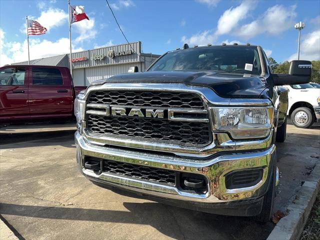 2024 RAM Ram 3500 RAM 3500 TRADESMAN CREW CAB 4X4 8 BOX