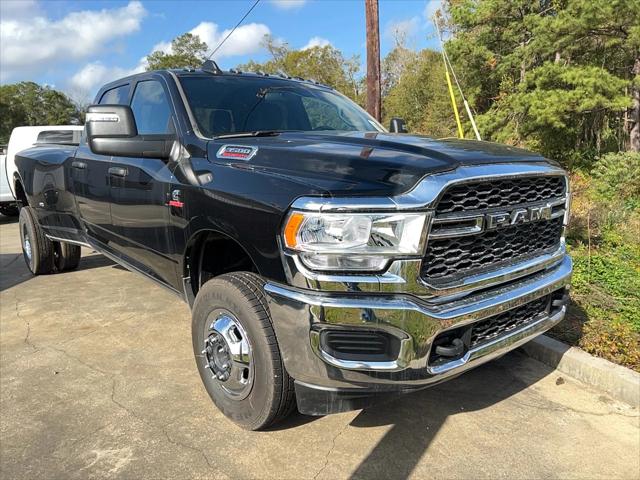 2024 RAM Ram 3500 RAM 3500 TRADESMAN CREW CAB 4X4 8 BOX