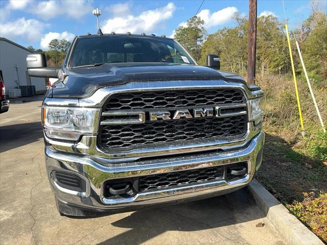 2024 RAM Ram 3500 RAM 3500 TRADESMAN CREW CAB 4X4 8 BOX