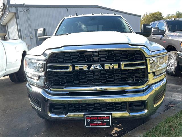 2024 RAM Ram 3500 RAM 3500 TRADESMAN CREW CAB 4X4 8 BOX