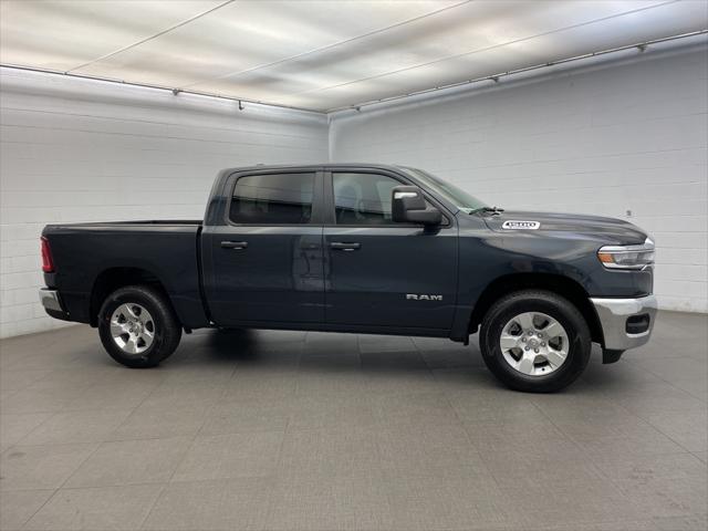 2025 RAM Ram 1500 RAM 1500 TRADESMAN CREW CAB 4X4 57 BOX