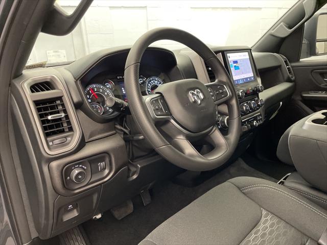 2025 RAM Ram 1500 RAM 1500 TRADESMAN CREW CAB 4X4 57 BOX