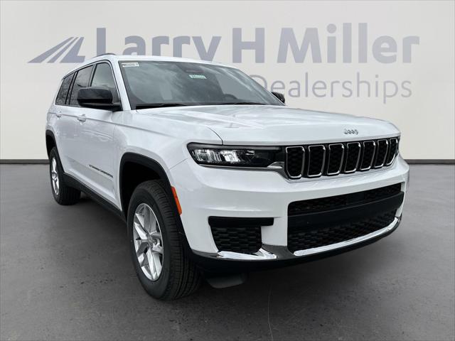 2025 Jeep Grand Cherokee GRAND CHEROKEE L LAREDO X 4X4