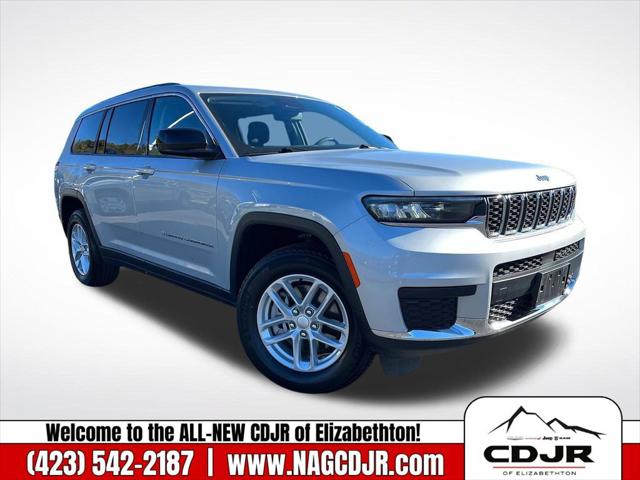 2023 Jeep Grand Cherokee L Laredo 4x2