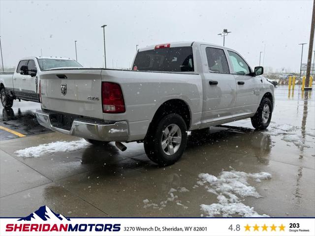 2022 RAM 1500 Classic SLT Crew Cab 4x4 57 Box