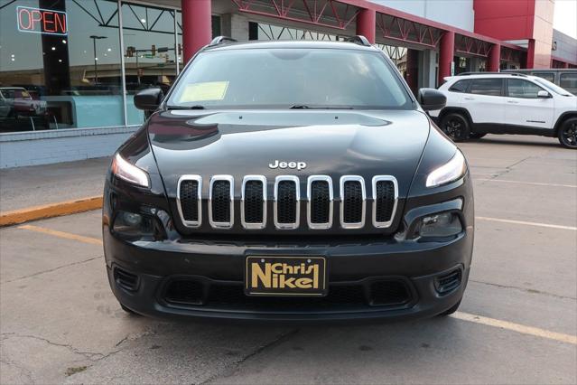 2015 Jeep Cherokee Sport