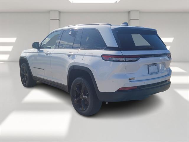 2024 Jeep Grand Cherokee GRAND CHEROKEE ALTITUDE 4X2