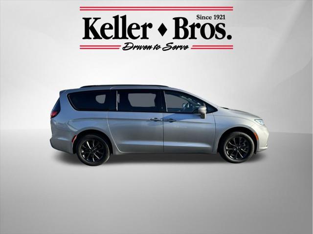 2021 Chrysler Pacifica Touring L AWD