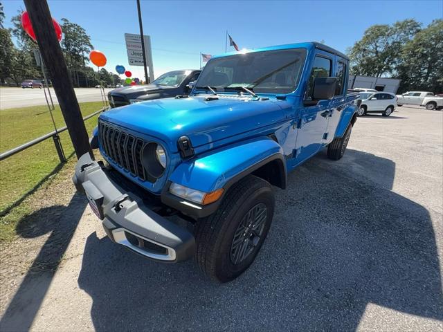 2024 Jeep Gladiator Sport S