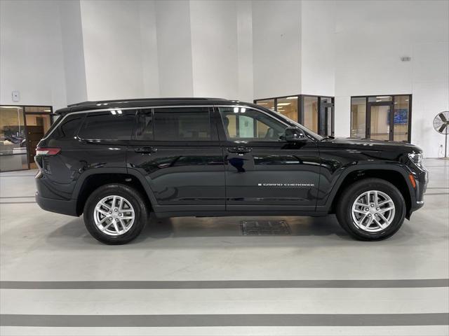 2025 Jeep Grand Cherokee GRAND CHEROKEE L LAREDO X 4X4