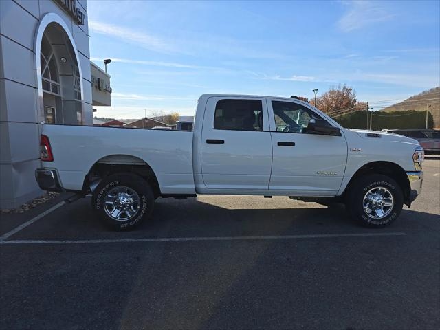 2022 RAM 2500 Tradesman Crew Cab 4x4 64 Box