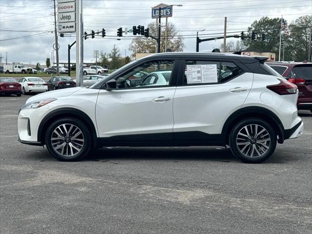 2022 Nissan Kicks SV Xtronic CVT