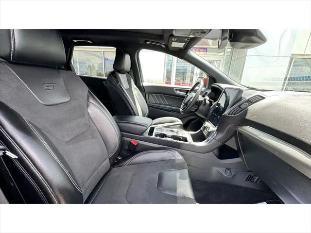 2024 Ford Edge ST