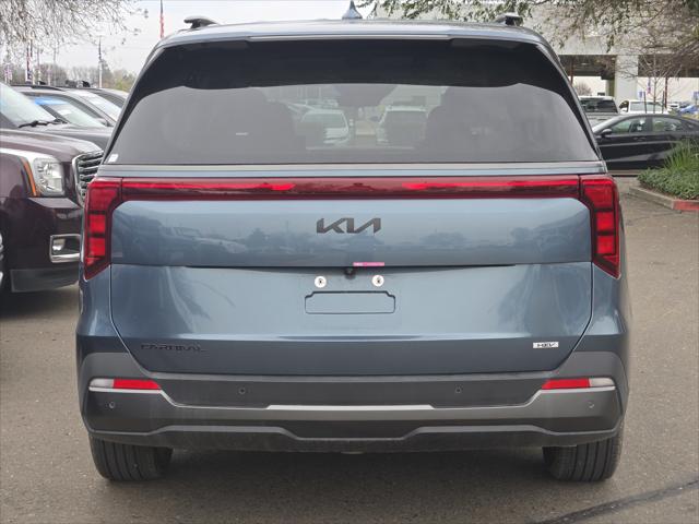 2025 Kia Carnival MPV SX