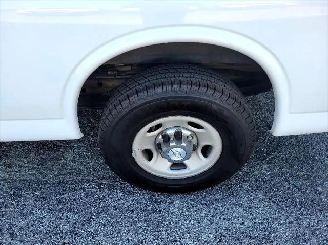 2017 Chevrolet Express LT