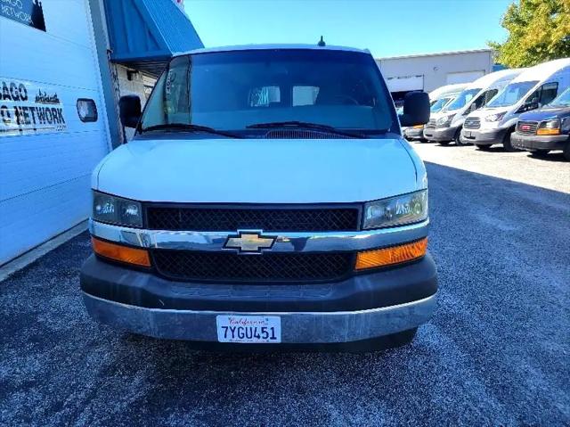 2017 Chevrolet Express LT