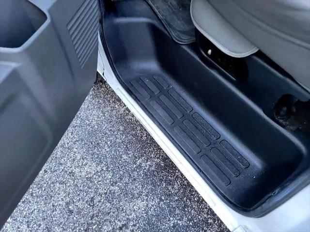 2017 Chevrolet Express LT