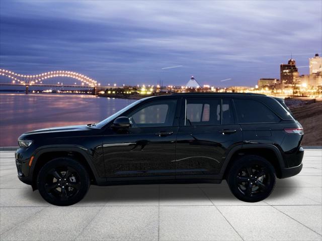 2023 Jeep Grand Cherokee Altitude 4x4